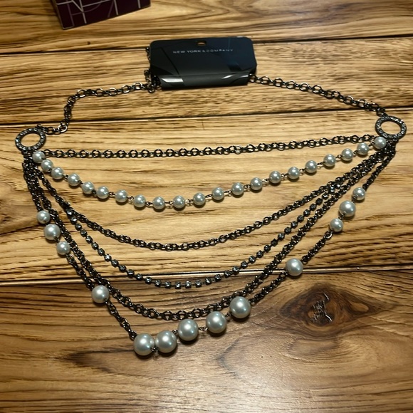 Women's New York and company me 6 strand statement necklace  New with tags - Picture 3 of 8